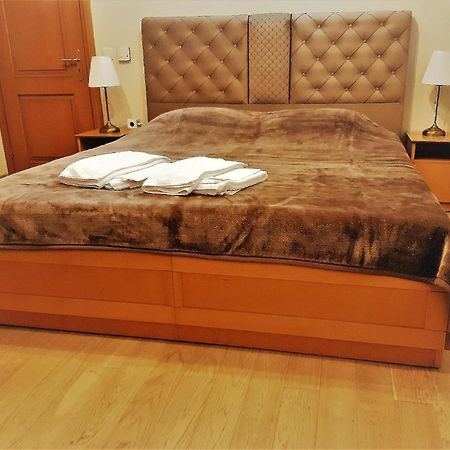 Archontiko Evridikis Hotel Vitsa Bagian luar foto