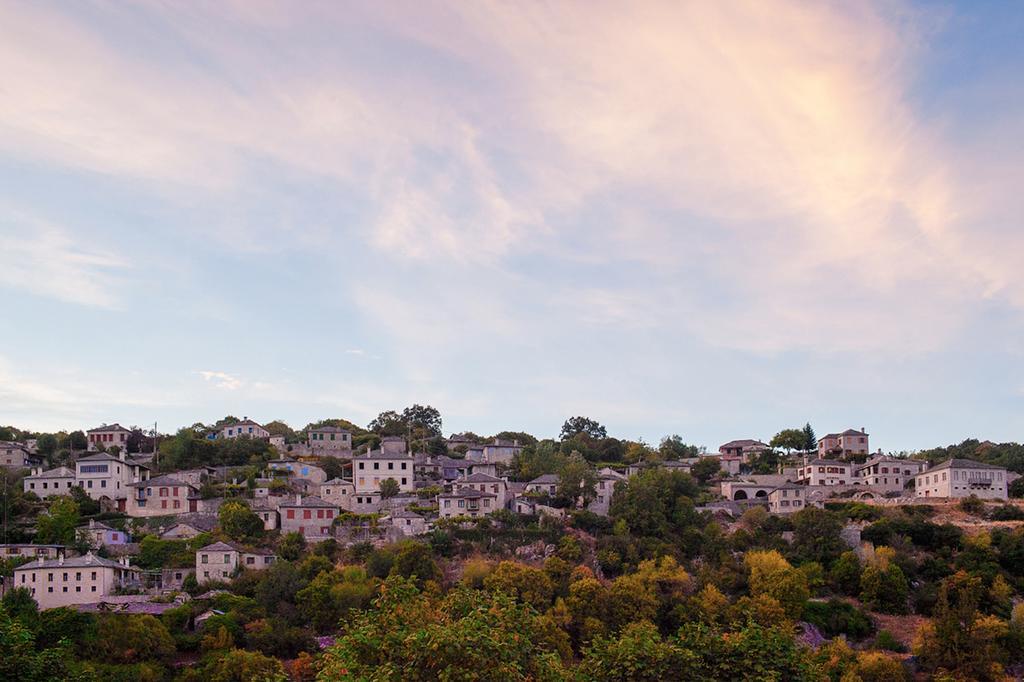 Archontiko Evridikis Hotel Vitsa Bagian luar foto