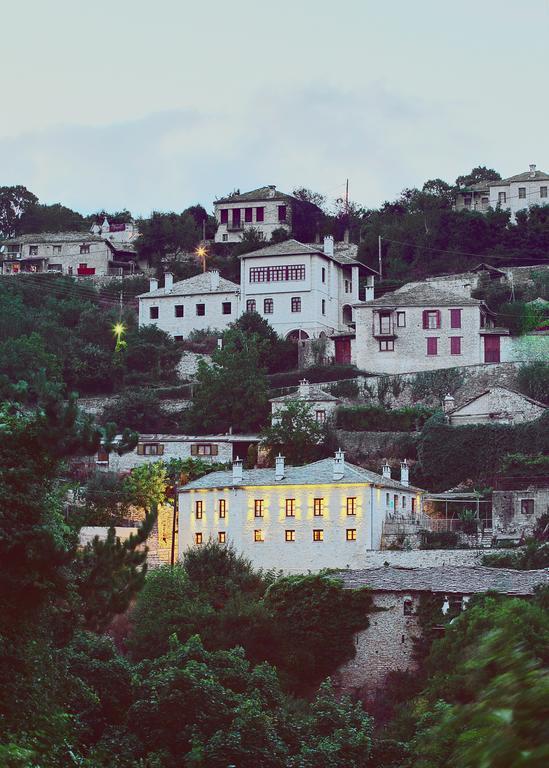 Archontiko Evridikis Hotel Vitsa Bagian luar foto